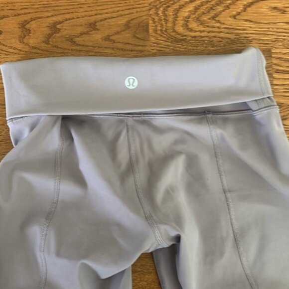 lululemon legging violet verbena mesh 4 scallop crop wunder under tight pant - Picture 2 of 3